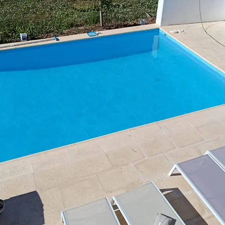 Casa Da Ti Elvira Holiday home Chaveirinha