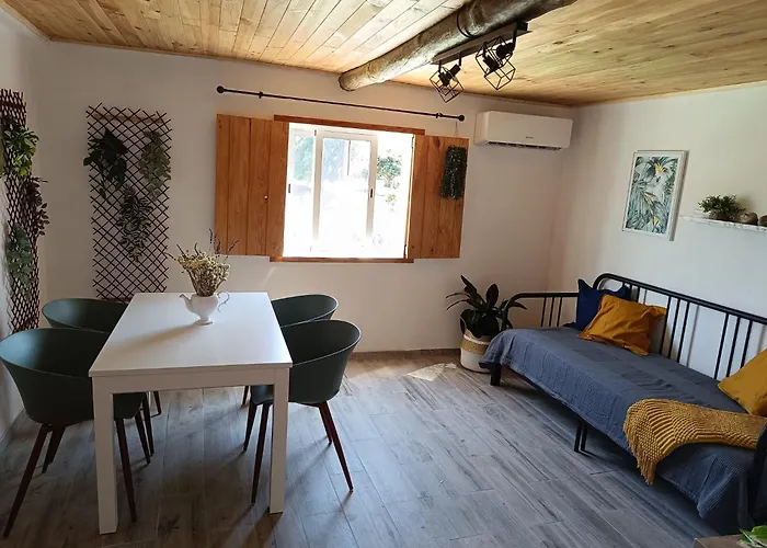 Casa Da Ti Elvira 펜션 Chaveirinha